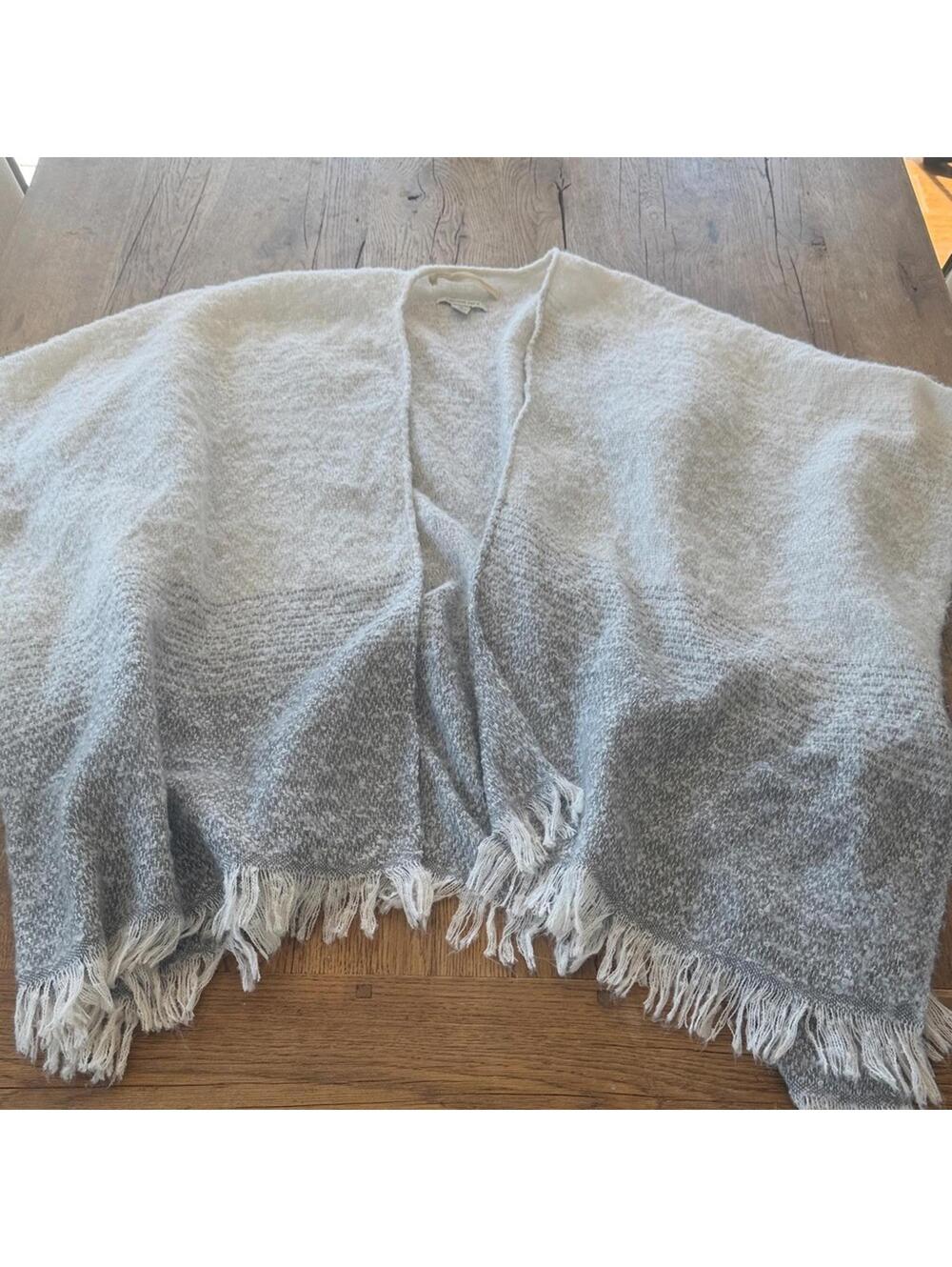 American Eagle Poncho one size